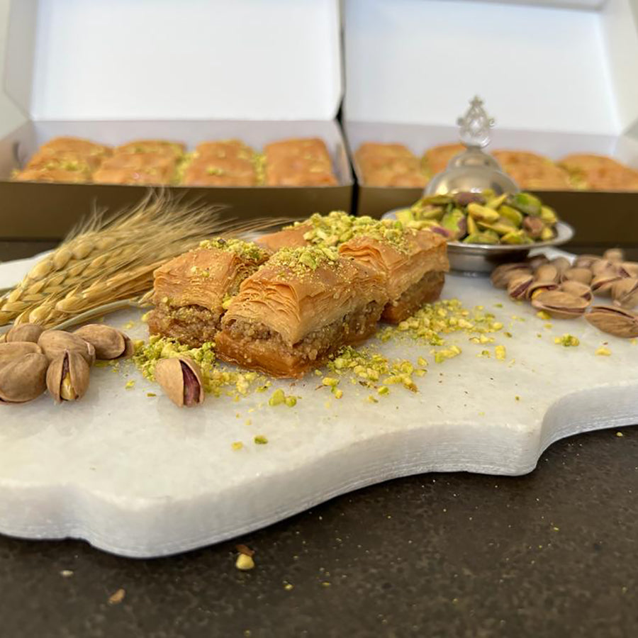 Pistachio Baklava 5 lb. Fresh Baked ( 78 Pieces )
