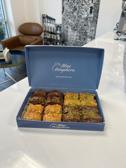 Assorted Baklava Box Corporate Gift (16 pcs)